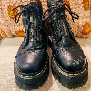 PLATFORM DR. MARTENS